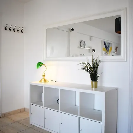 Sunny Rooftop In 91sqm Terrace Delight! Apartman Ajía Nápa