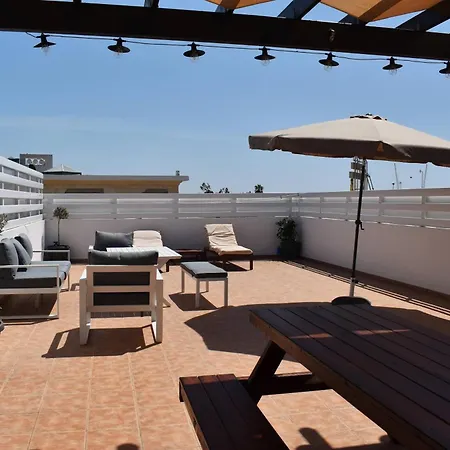Sunny Rooftop In 91sqm Terrace Delight! * Ajía Nápa